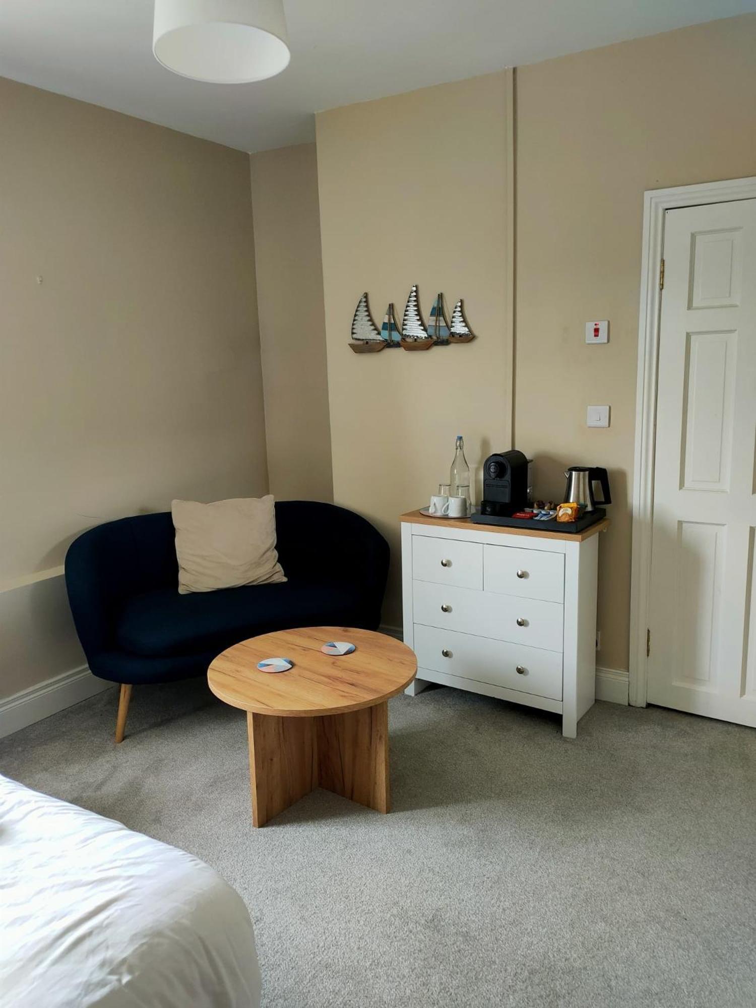 Lios Einne House Accommodation Инишиър Екстериор снимка